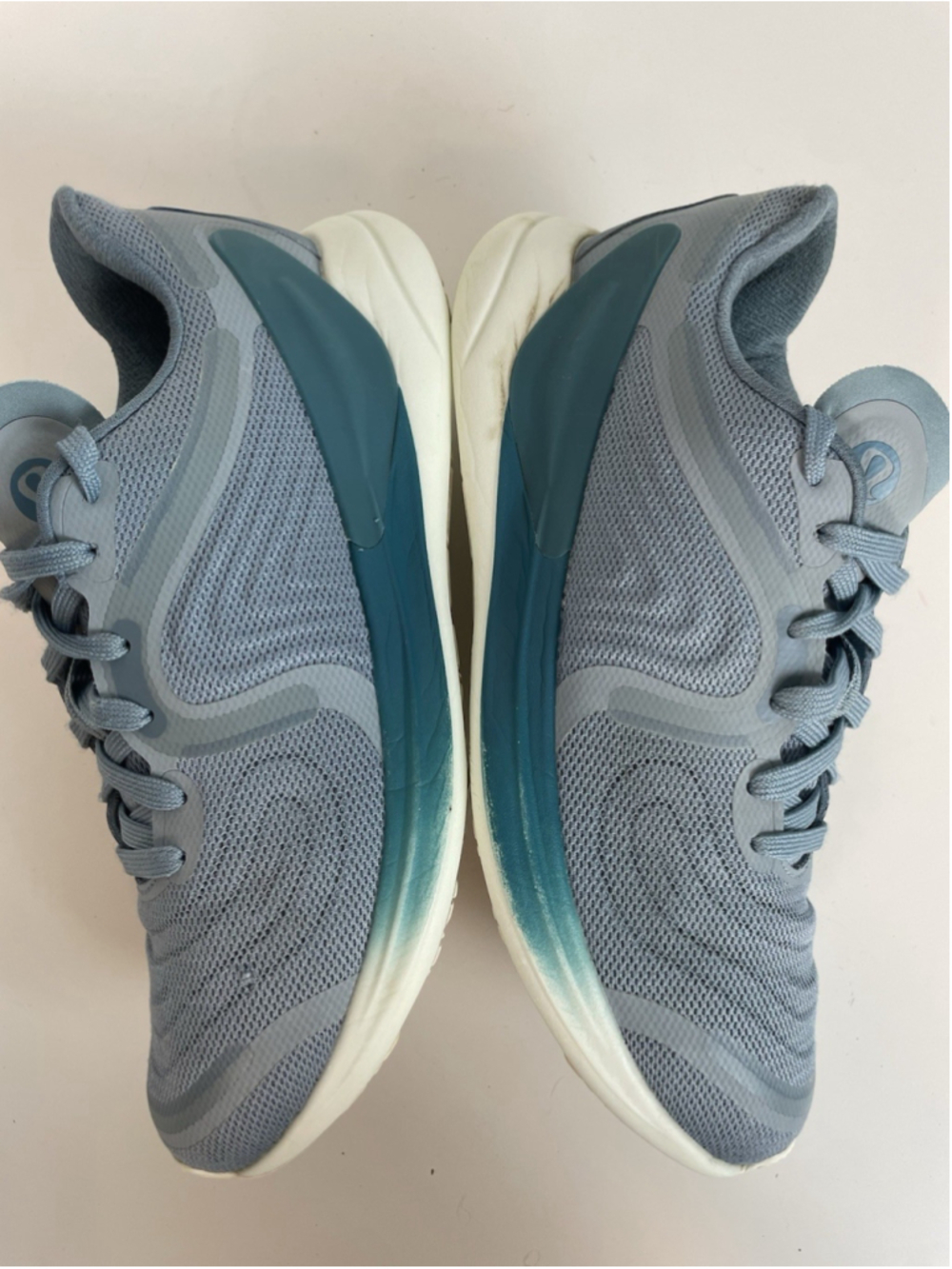 Lululemon Blissfeel Run 2 Women’s 9 Cloud Blue Polar Ice Running Shoes Sneakers - Picture 6 of 12